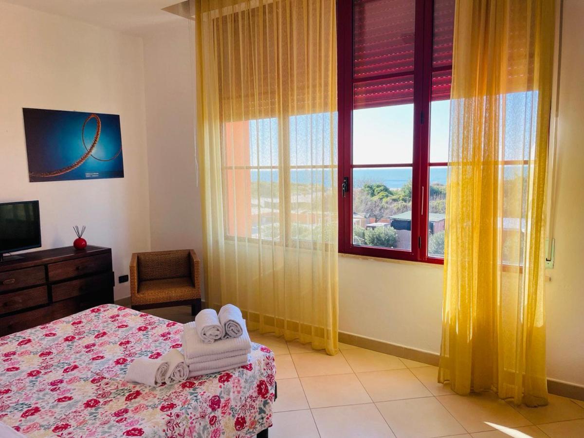 Regina Beach Holiday Apartments Tirrenia Exteriör bild