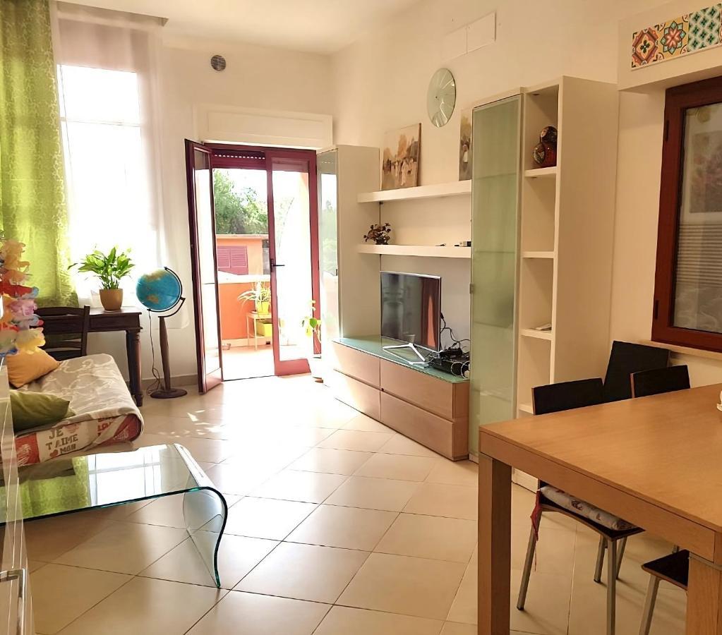 Regina Beach Holiday Apartments Tirrenia Exteriör bild