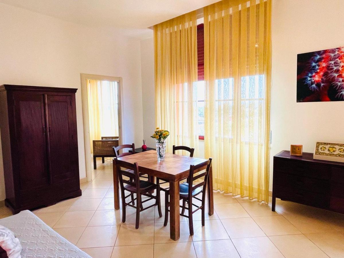 Regina Beach Holiday Apartments Tirrenia Exteriör bild