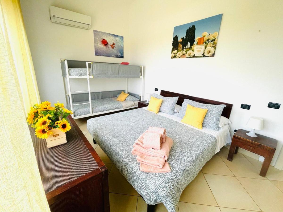 Regina Beach Holiday Apartments Tirrenia Exteriör bild