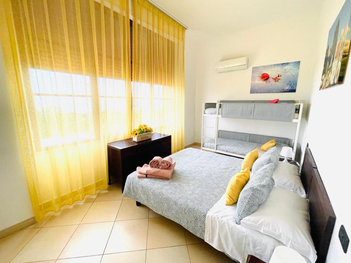 Regina Beach Holiday Apartments Tirrenia Exteriör bild