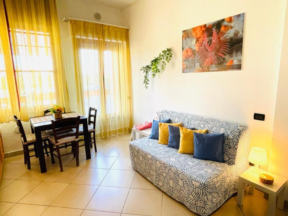 Regina Beach Holiday Apartments Tirrenia Exteriör bild